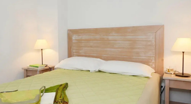 Apartment in Rignac Near Lake Peyrade, 预订 公寓 里尼亚克 Aveyron