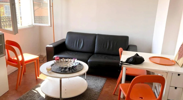 Apartment with One Bedroom in Marseille, with Wonderful City View And Balcony, Забронировать Апартаменты/квартира Отели Марселя с парковкой, рядом с Национальный театр Марселя Ла Крие, Парковка