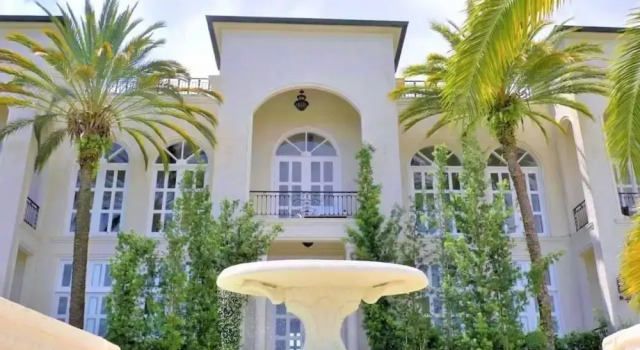 Beverly Hills Luxury Mansion Right in Sosua, Забронировать Отель Кабарет провинция Пуэрто-Плата