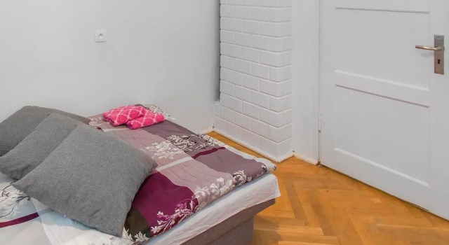 Metro Centrum Guest Rooms
