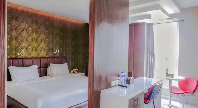 Двухместный номер Deluxe Empress Hotel Makassar