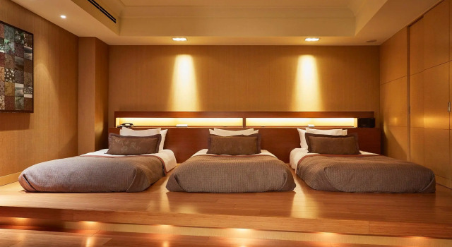 Люкс Shima Kanko Hotel The Bay Suites