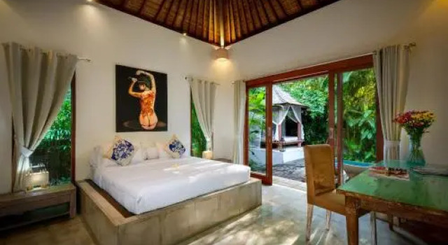 Villa Vastu Seminyak, Забронировать Вилла Отели провинции Бали с завтраком, Завтраки
