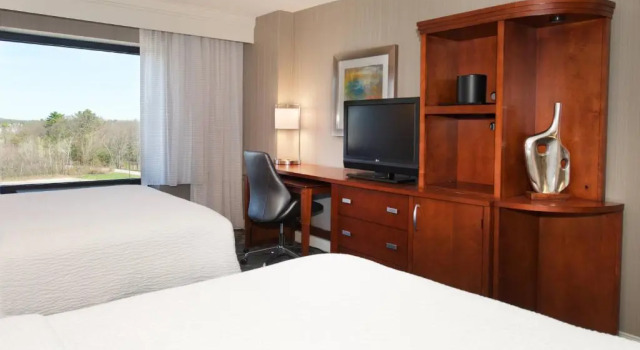Четырёхместный номер Standard Courtyard by Marriott Boston Billerica Bedford