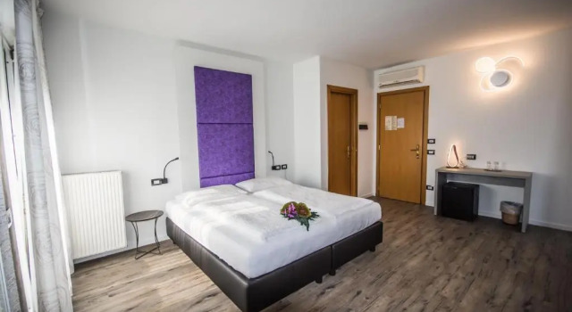 Номер Deluxe Hotel Eden