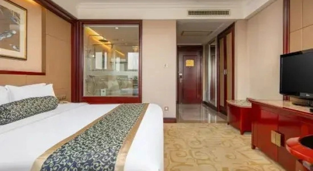 Номер Superior Chutian Guangdong International Hotel