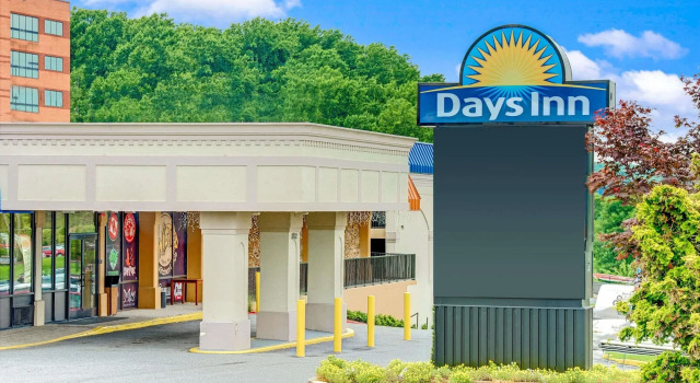 Days Inn by Wyndham Towson, Boek Hotel Hotels in Towson met zwembad, Zwembad