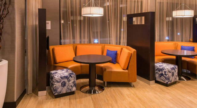 Courtyard by Marriott Jacksonville, Забронировать Отель Отели Джэксонвилл с бассейном, Бассейн