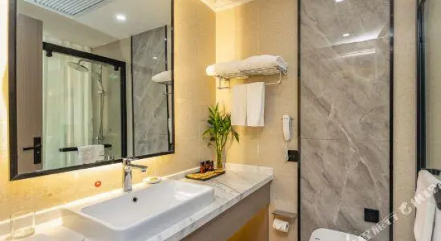 Номер Business Haohe Shishang Hotel