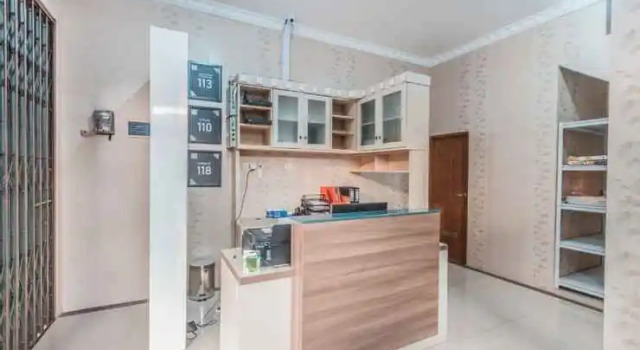 Oyo Life 1471 Himka Kost