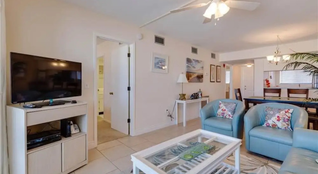 Carlos Pointe 113 - Two Bedroom Condo, Забронировать Отель Отели Fort Myers Area с парковкой, Парковка
