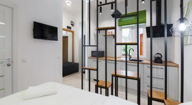 LEOGRAND Loft-studio on Tamanska 8