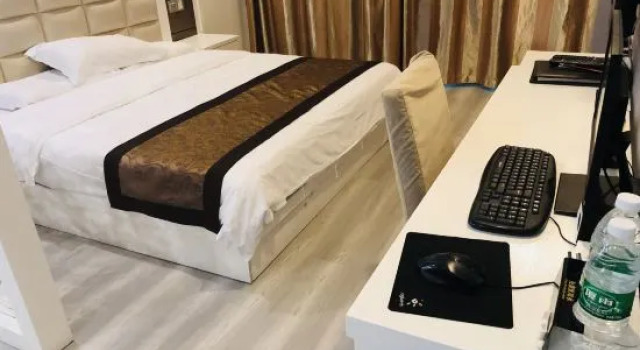 Люкс Zhai Rong Jingding Rong Business Hotel