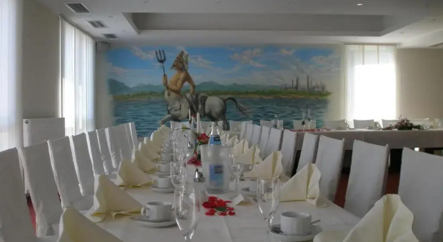 Hotel Restaurant Vater Rhein, Забронировать Отель Вёрт-на-Рейне 