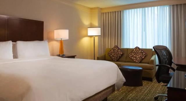 Номер Standard Washington Marriott at Metro Center