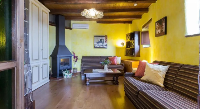 Le Rocche Valnerina Residence, Book Hotel Hotels in Ferentillo with Parking, Parking