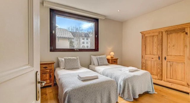 APARTMENT PRESIDENT - Alpes Travel - Central Chamonix - Sleeps 12