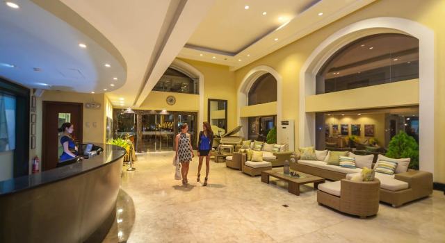 The Lighthouse Marina Resort, Book Ferieresort SPA-hoteller i Zambales, SPA