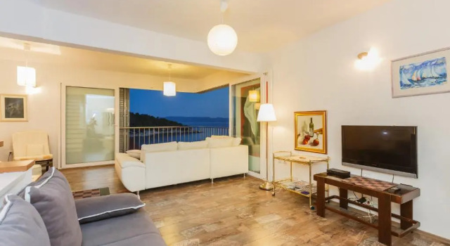 Villa Casabianca, Varaa Villa Hotellit Split-Dalmatia pysäköinnillä, Pysäköinti