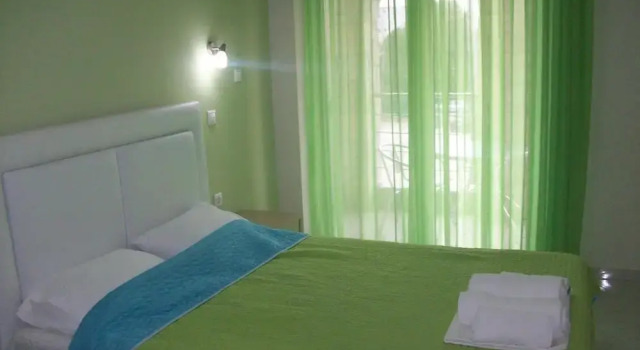 Mavridis Rooms, Book Hotel Nikiti Sithonia