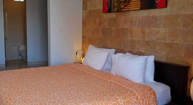 Вилла с 3 комнатами с видом на сад Nyoman Villa Sanur