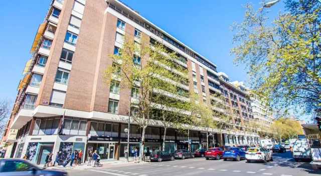 Luxury Apartment Salamanca District, Забронировать Апартаменты/квартира Отели Мадрида с парковкой, рядом с Церковь Святого Иоанна Креста, Парковка