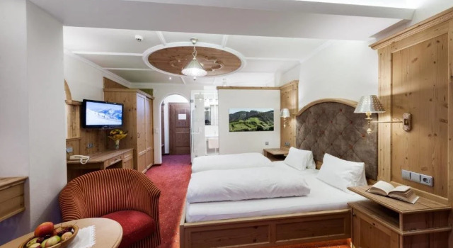 Hotel Silberberger - Wildschönau, Prenota Hotel Niederau Tirolo