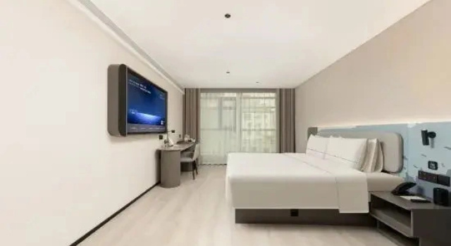 Люкс Superior Atour Light Hotel Wuhan Jianghan Road Xunlimen Subway Station