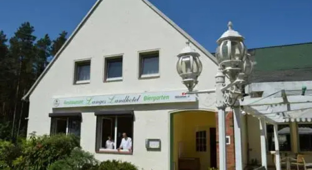 Langes Landhotel, Rezervovat Hotel Gristow Meklenbursko-Přední Pomořansko
