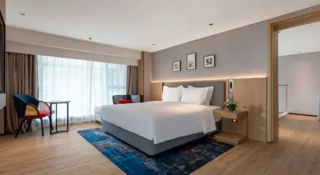 Четырёхместный люкс Пентхаус с 2 комнатами Holiday Inn Express Haikou Intl Duty Free City by IHG