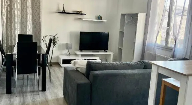 Appartement T3 de 54 m2 Saint Esprit Bayonne, Prenota Appartamento Hotel a Aquitania con parcheggio, Parcheggio