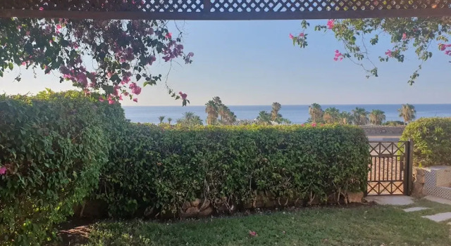 Шале Private Vacation House at Domina Coral Bay