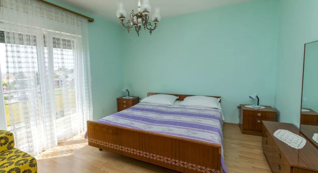 Apartment Lele, Забронировать Апартаменты/квартира Примоштен Шибеник