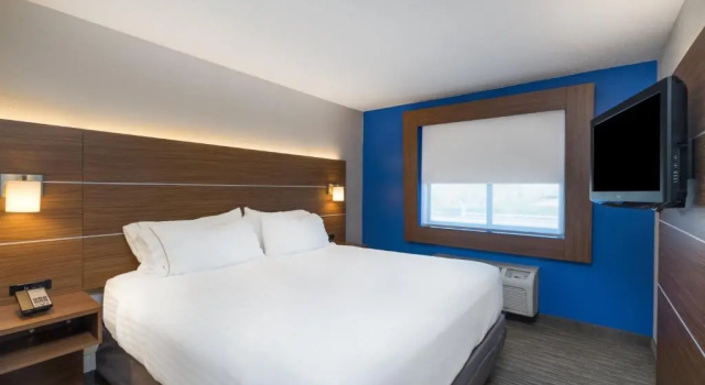 Номер Standard Holiday Inn Express Hotel Howe / Sturgis by IHG