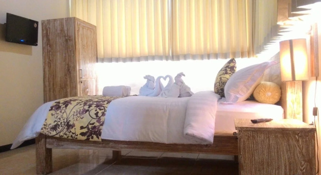 Betesda Guest House, Prenota Affittacamere Hotel a Tibubeneng con colazione, Colazione