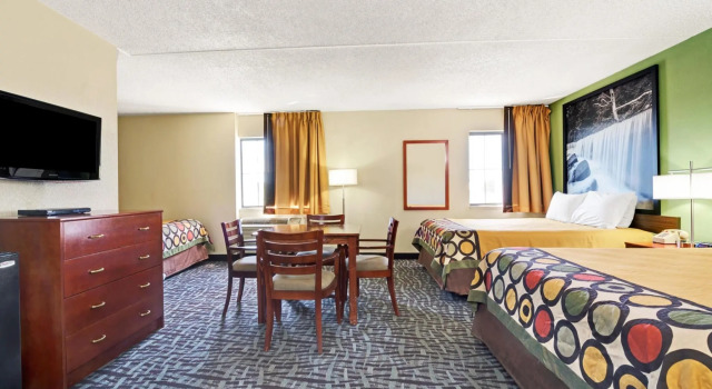 Номер Deluxe Spark by Hilton Wichita East