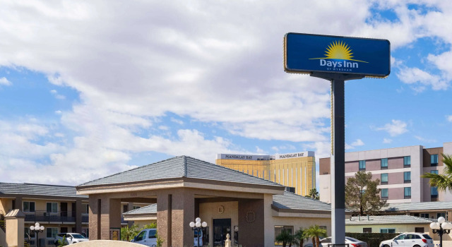 Days Inn by Wyndham Las Vegas Airport Near the Strip, Buchen Sie Gasthaus Paradise. USA