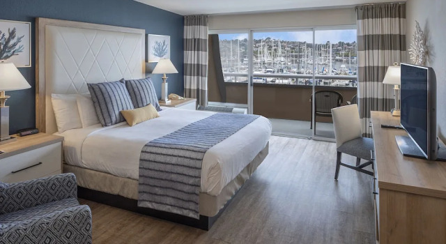 Двухместный номер Standard с балконом и с видом на гавань Bay Club Hotel and Marina