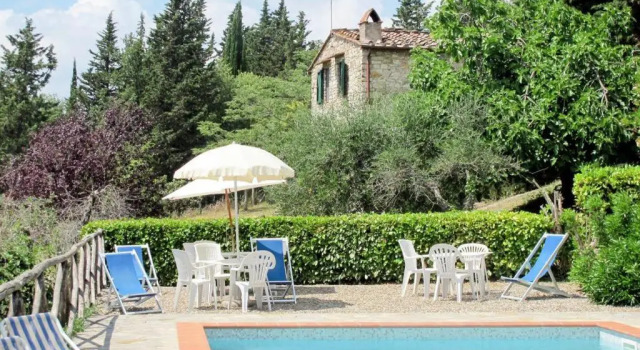 La Misura cottage with swimming pool