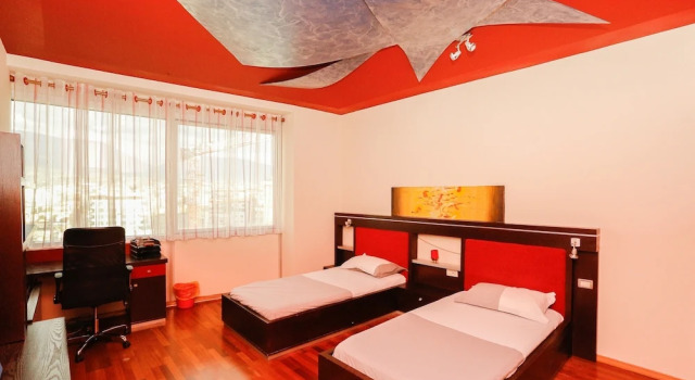 Апартаменты Presidential Luxury European Trade Center Apartment