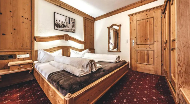 Трёхместный номер Comfort Hotel Rose