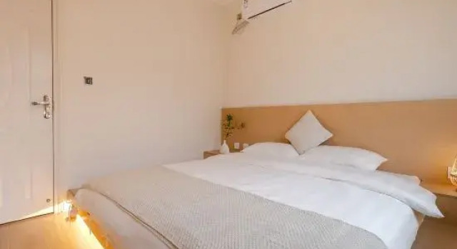 Люкс Panda Trapped · Full Suite | Designer Vacation Homestay (Chengdu Panda Base Branch)