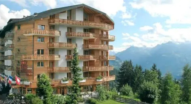 Le Bristol Swiss Quality Hotel