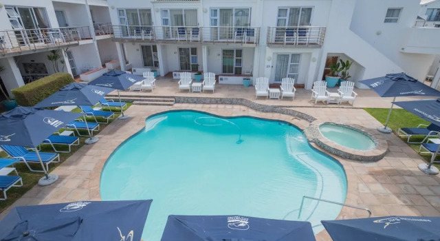 Номер Standard с видом на бассейн Arniston Spa Hotel