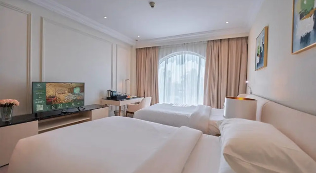 Premium Twin room Wyndham Grand Regency Doha