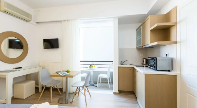 Студия Superior с балконом Eltina Hotel