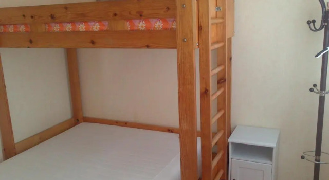 Auli Beach Area Holiday Home, Varaa Hotelli Hotellit Pärnumaa pysäköinnillä, Pysäköinti
