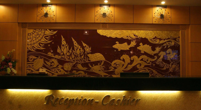Platinum Hotel