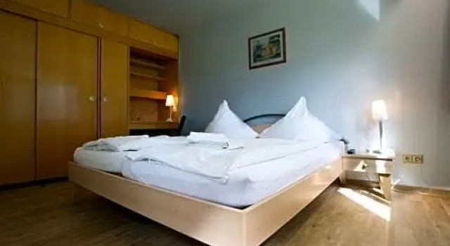 Euro Inn - Hotel, Забронировать Отель Лар Шварцвальд