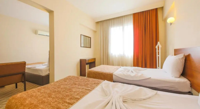 Hostapark Hotel, Забронировать Отель Мерсин Mersin Coast, рядом с Железнодорожный вокзал Мерсина
